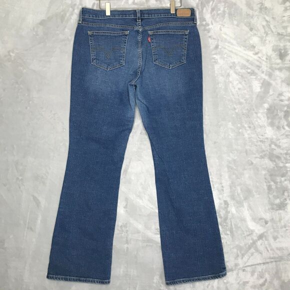 Levis 515 Boot Cut Jeans Womens 14 M Medium Blue Mid Rise Cotton Stretch Pockets - Picture 2 of 10